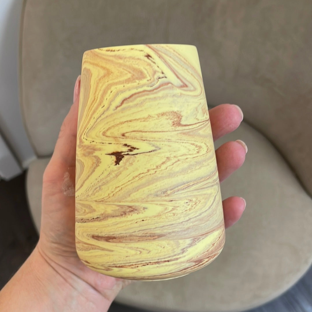 Candle holder