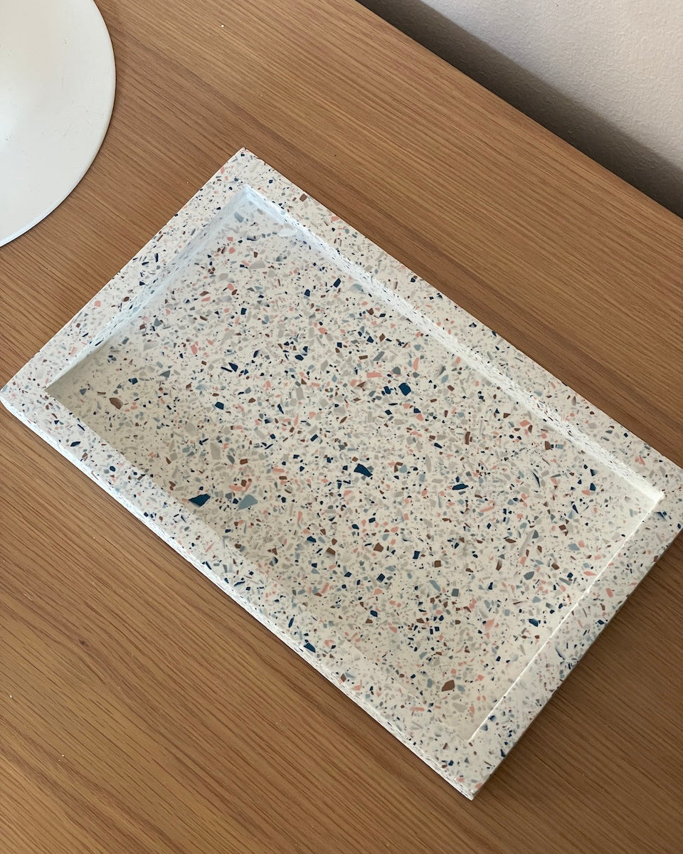 Dekorationsbricka - Grå marmor med silver