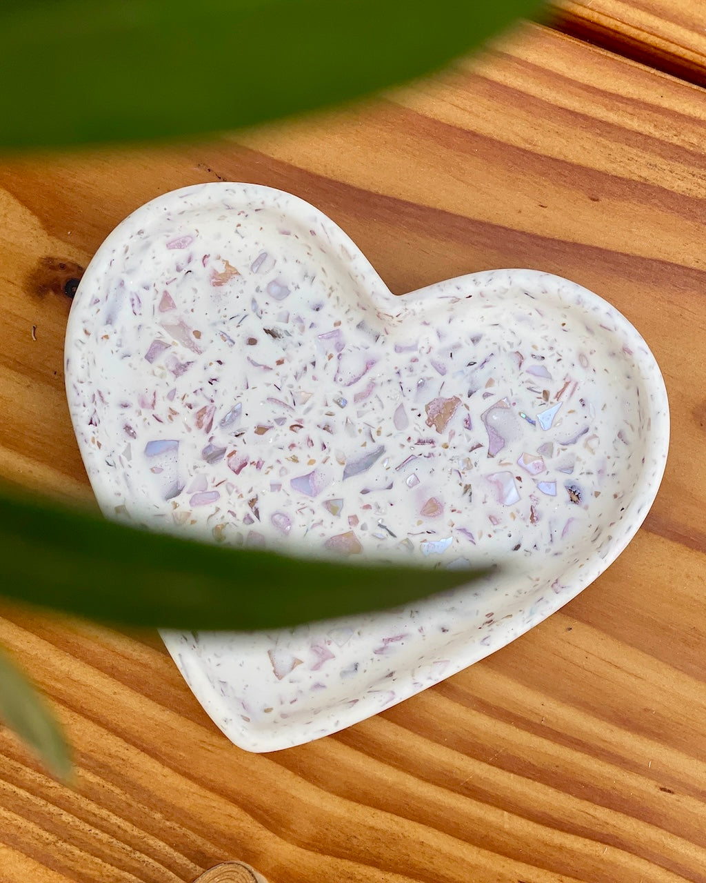 Heart - Pink marble chips