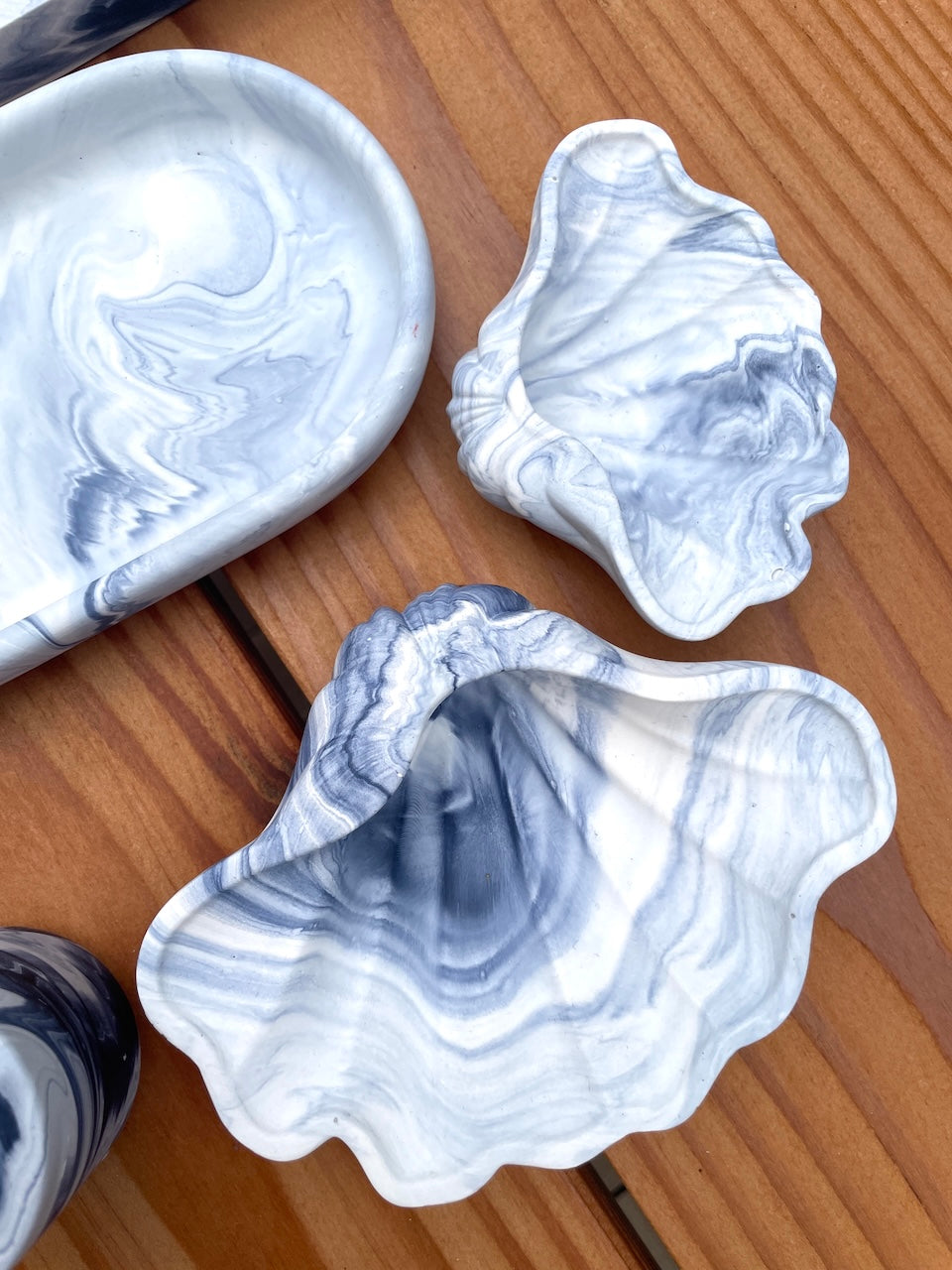 Amy seashell - Blue marble