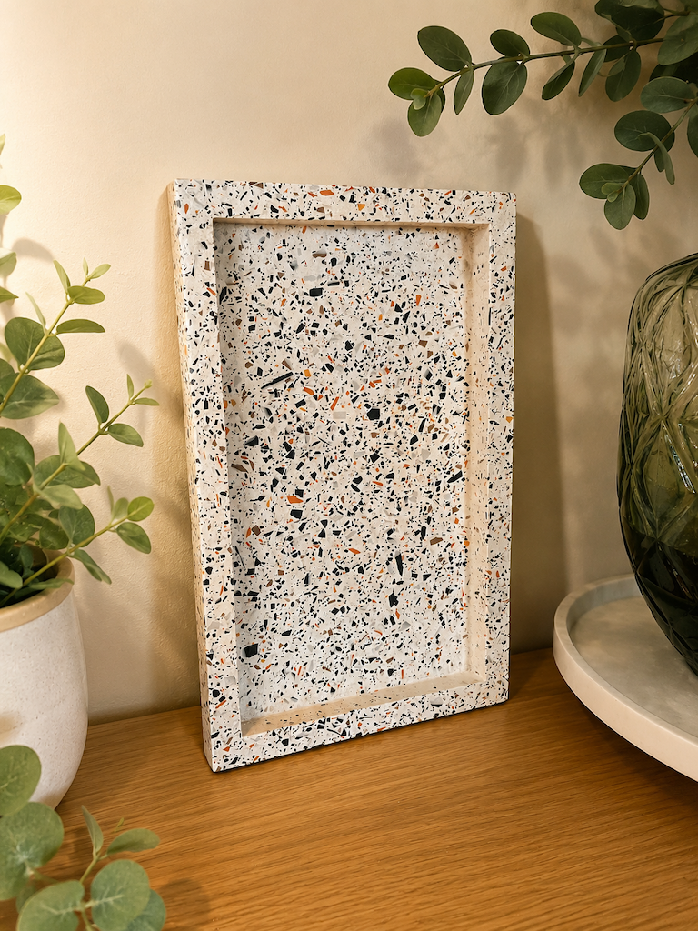 Decoration tray - Pink with gold