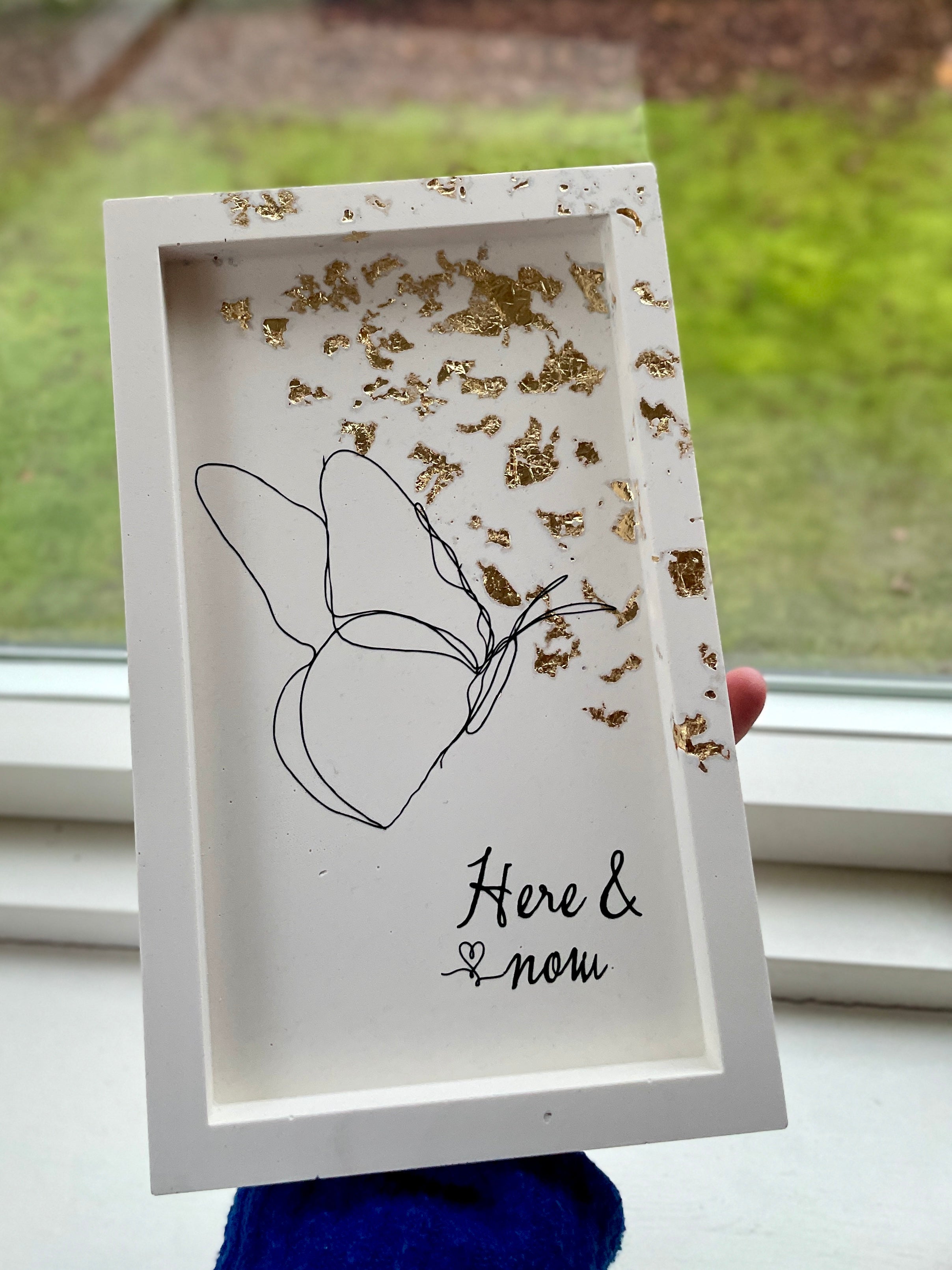 Ellie - Sommerfugl og guld