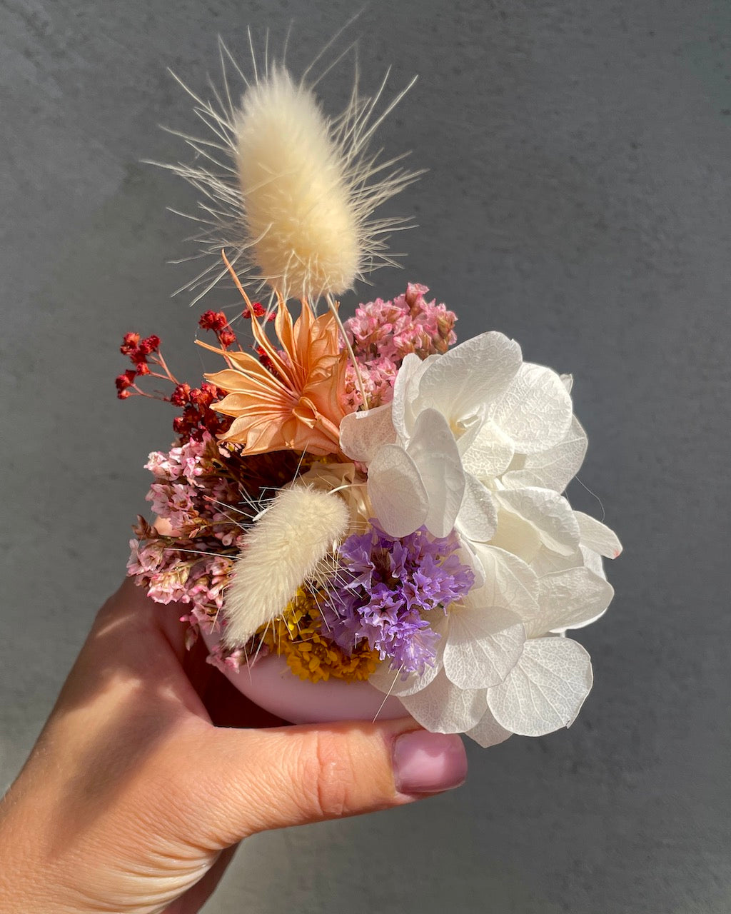 Vas inklusive blommor