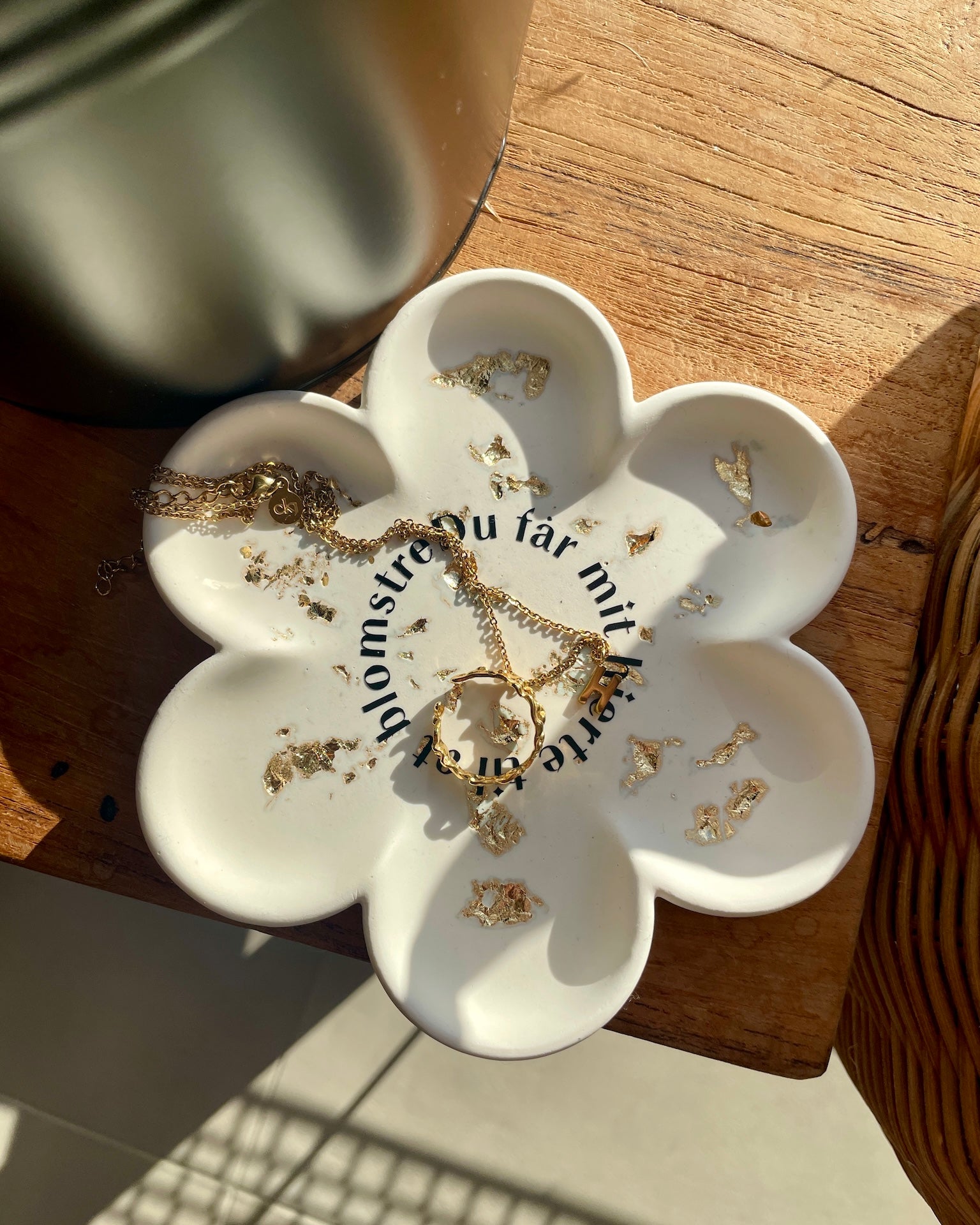 Classic decorative tray in gray marble