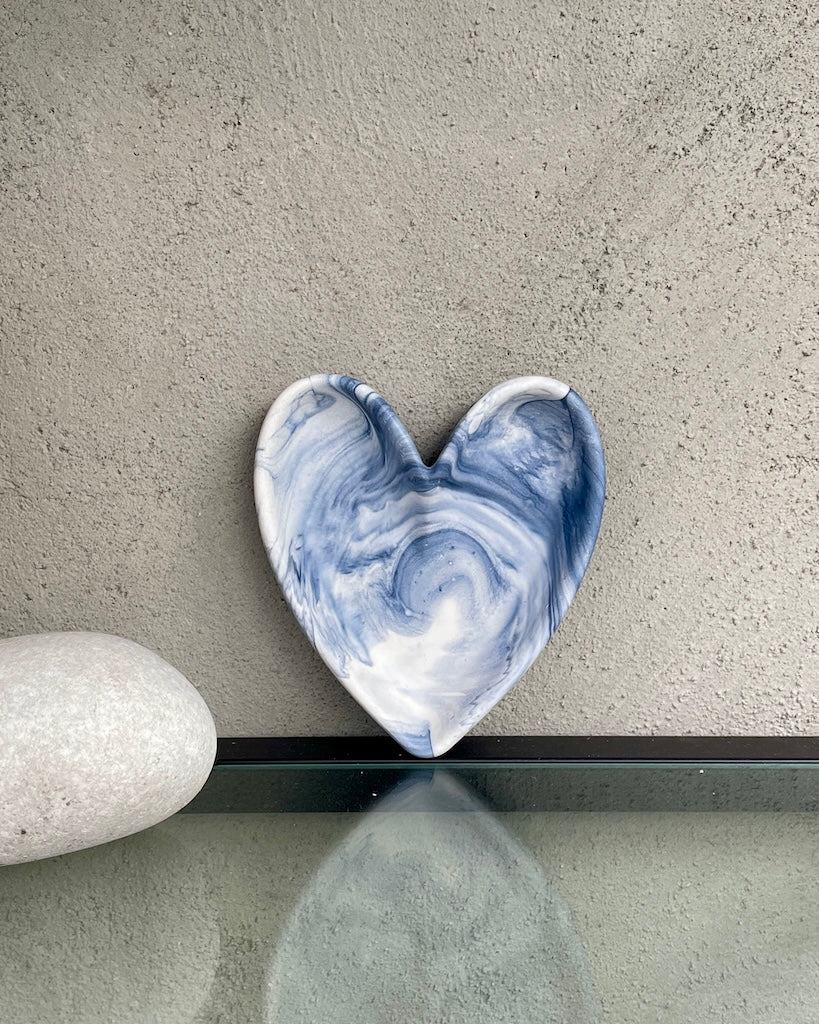 Classic decorative tray in gray marble