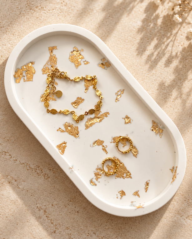 Klassisk bakke - Hvid med guld