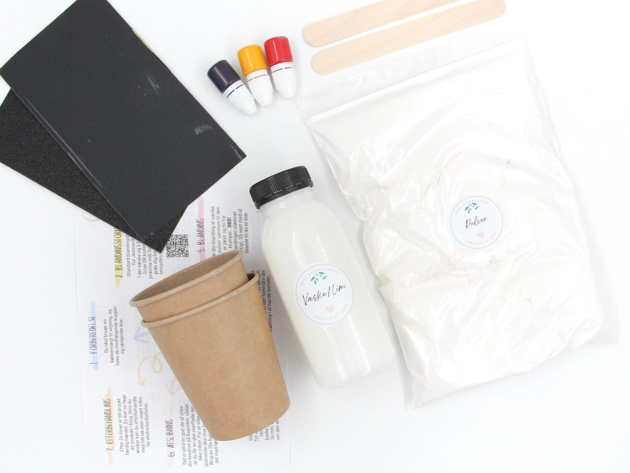 LUXURY Create at Home Kit - Smiley coasters