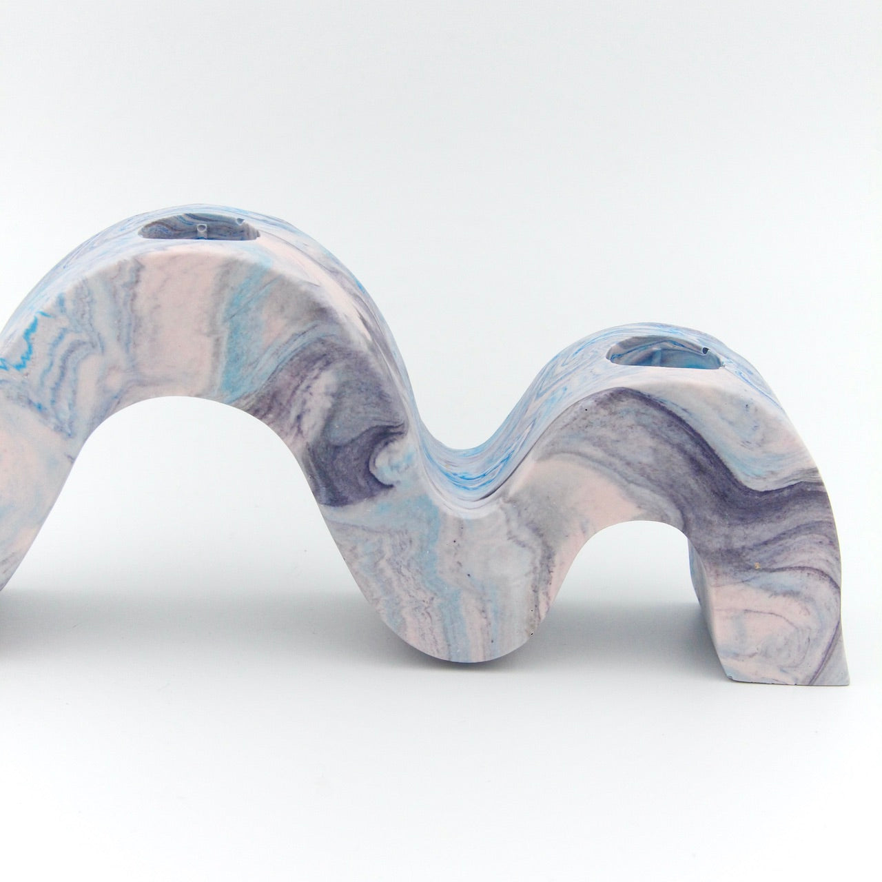 Bølget lysestage - Swirl pastel (7556697456834)