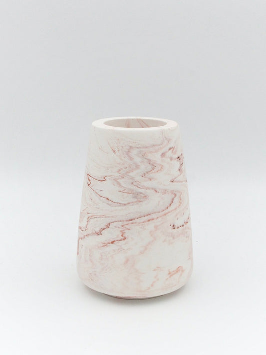 Vas - Varmgul med svart terrazzo