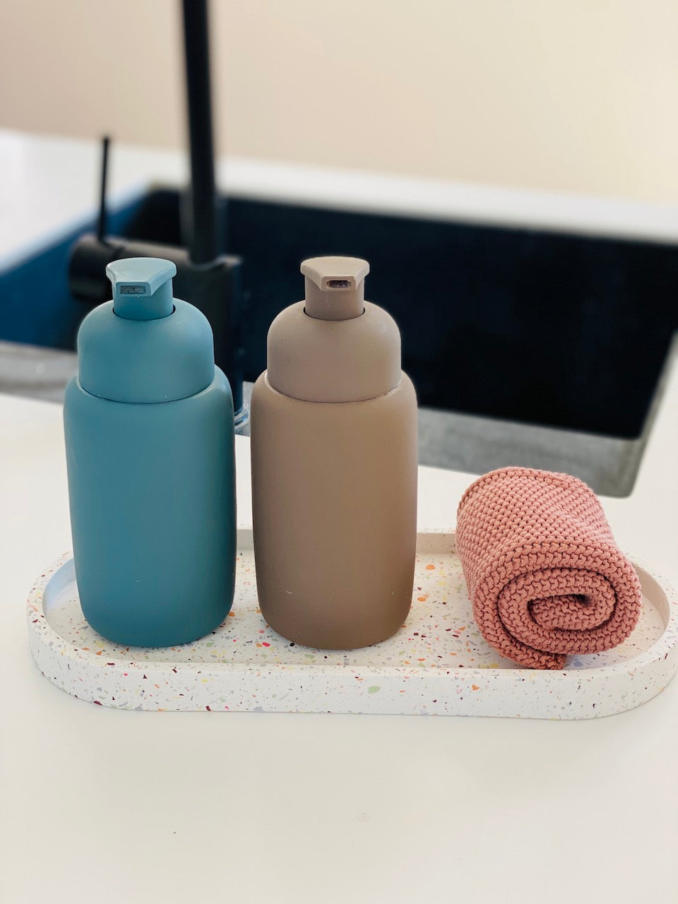 Stor Dekorationsbakke - Klassisk pastel terrazzo (7254232203458)